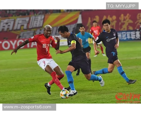 恒大迎战广岛三箭全力争胜力争亚冠小组出线机会