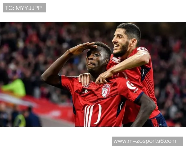 兰斯与昂热激战在即谁能在法甲赛场上笑到最后